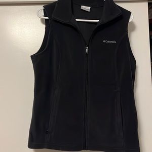 Columbia vest